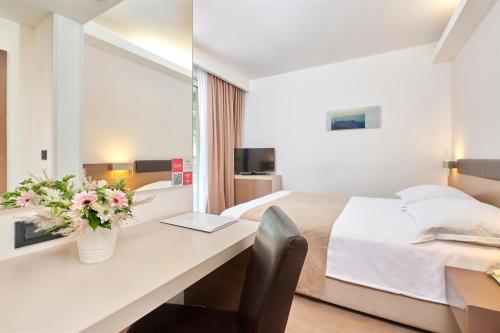 Hotel Molindrio Plava Laguna - main image