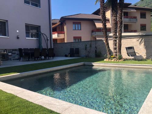 Miranda, Modern Duplex, Garden, Swimming Pool, Parking, Losone (photo 2)