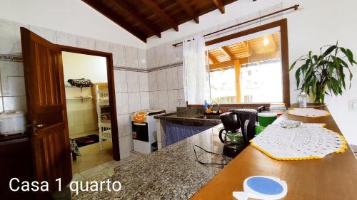 Konyha, Casa em Ilhabela SP in Cambaquara