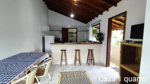 Közös társalgó / TV, Casa em Ilhabela SP in Cambaquara