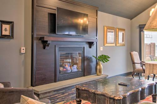Breezy Point Escape w/ Views, Dock & Fire Pit! in Breezy Point (MN)