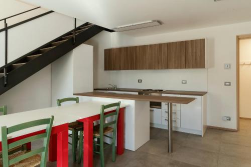 virtuve, Fioralpino Suites in Sospirolo
