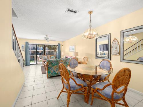 Sea Place 12215 2 Bedrooms Sleeps 6 Ocean View Pool WiFi - image 9