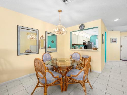 Sea Place 12215 2 Bedrooms Sleeps 6 Ocean View Pool WiFi - image 10