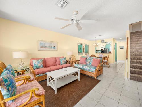 Sea Place 12215 2 Bedrooms Sleeps 6 Ocean View Pool WiFi - image 6