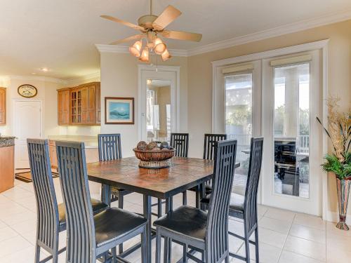 Ocean Delight Private Pool 4 Bedrooms Sleeps 8 Ocean Delight Ocean Front - image 11