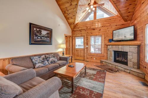 Bear Hyde 3 Bedrooms Sleeps 10 Walk to Resort Pool Fitness Game Room - image 5