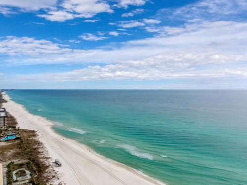 Sterling Reef 1904 2 Bedroom Penthouse Beach Front Pool Sleeps 6 - image 7
