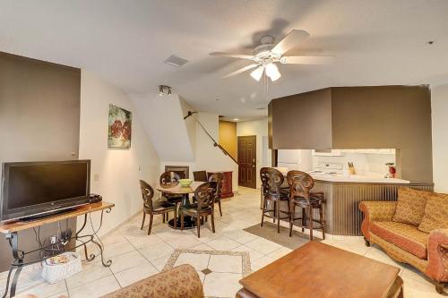 Ocean Breeze 33 3 Bedrooms Large Pool Tennis Sleeps 8