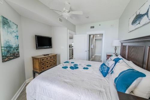 Grand Panama 1302 - Tower I 2 Bedrooms Sleeps 8 Beachfront Pool Wi-Fi Pet-Friendly - image 14