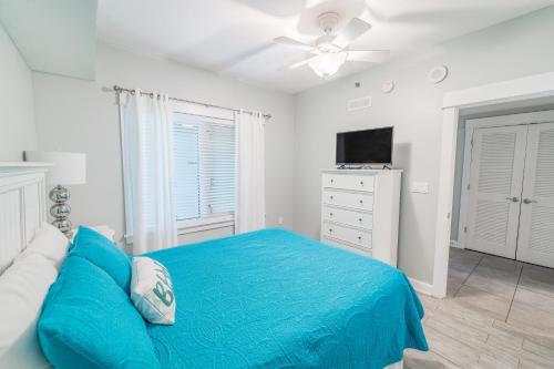 Grand Panama 1302 - Tower I 2 Bedrooms Sleeps 8 Beachfront Pool Wi-Fi Pet-Friendly - image 10
