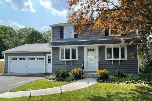 Rochester House with Fire Pit, Grill and Patio!