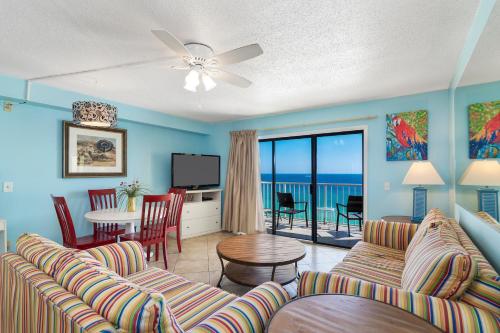 Summit 1231 1 Bedroom Sleeps 6 Beachfront Wi-Fi - main image
