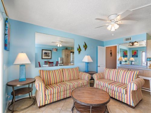 Summit 1231 1 Bedroom Sleeps 6 Beachfront Wi-Fi - image 11