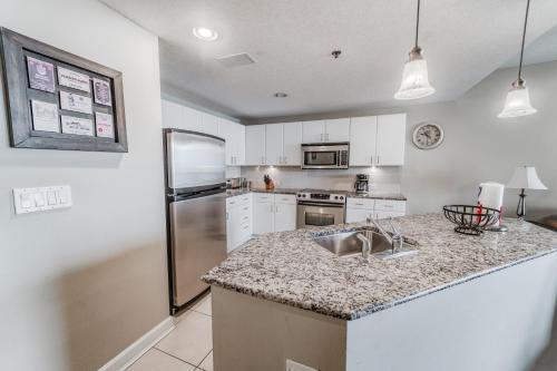 Grand Panama 802 Tower II 1 Bedroom Pool Gym Wifi Sleeps 6 - image 9