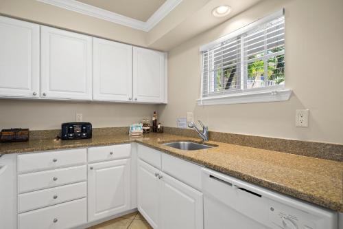 Barefoot Beach E116 1 Bedroom Pool Grill WIFI Sleeps 4 - image 13