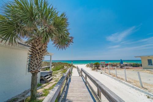 Tarpon 6 3 Bedrooms Ocean View WiFi Sleeps 8 - main image