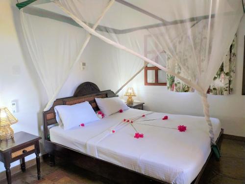 Karibuni Jeds Villas 85 & 86