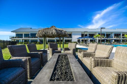 329738128 Anna Maria Beach Resort