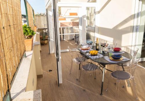 Colosseo brightful Apartment with rooftop, Rom (Foto 2)
