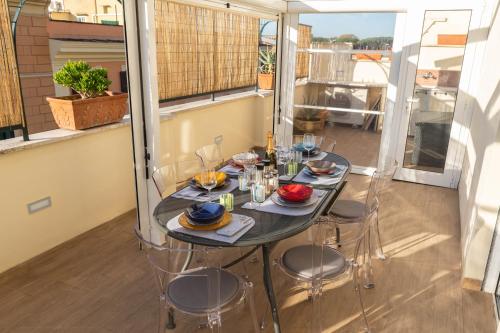 Colosseo brightful Apartment with rooftop, Rom (Foto 7)