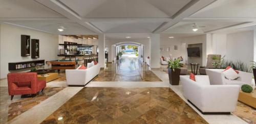 Suite Kinha Cancun Condominio BeachScape