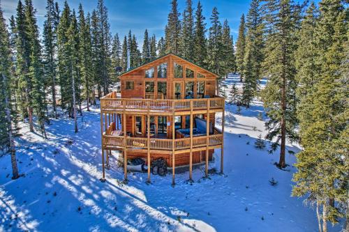 22STR-00292 Fairplay Cabin with Hot Tub! in Fairplay, USA