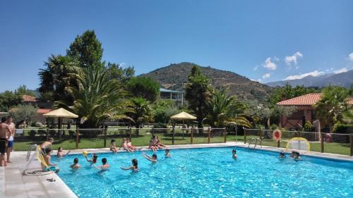  Complejo Turístico Las Cañadas Casas de Campo- Actividades Gratuitas Todos los Fines de Semana, Unterkunft in Baños de Montemayor