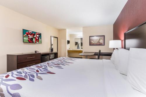 Red Roof Inn Albuquerque - Midtown in Albuquerque Midtown