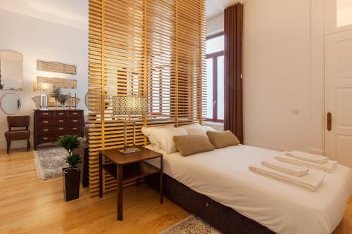 Vintage River Flat by ML Apartments, Porto