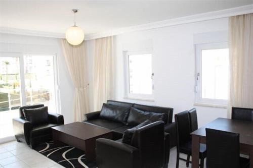 Spring F5, delightful 2 bed home within a beautifully laid out gated community