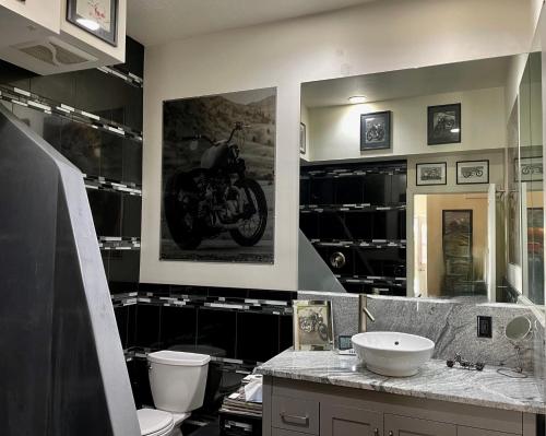 Precision Lodge - Three one bedroom units and two rooms in a shared house - DISCOUNT ON TOURS!, Mendenhaven (fotografie 6)
