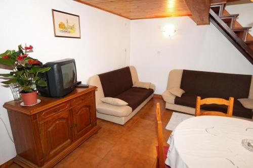 Apartments with a parking space Umag - 6995 - image 14