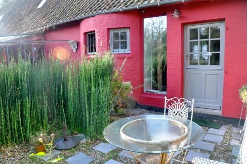 Chambres d'hotes, Gites La Petite Madeleine in La Madelaine-sous-Montreuil