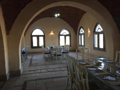 Shanda Lodge Desert Resort in Mut