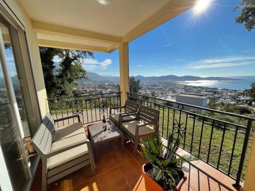 Berg Apartments - image 6