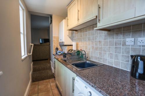 Trinity Mews - image 14