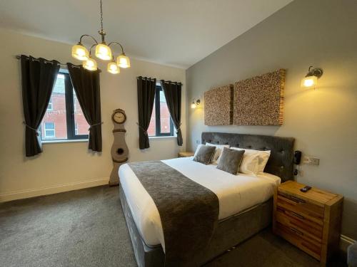 The Townhouse Apartments - image 12