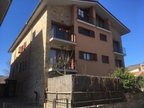 Apartament Flamisell - Apartment - La Pobleta de Bellvei