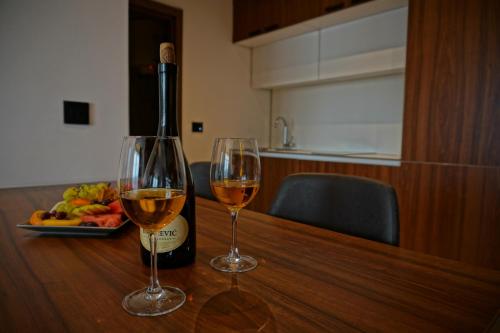 Apart & Spa Zoned - image 9