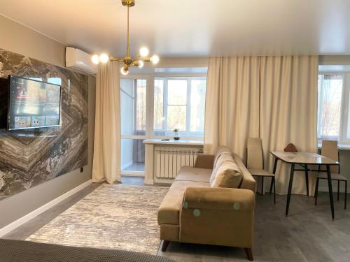zonă comună salon/TV, Lux apartment on Astana 12/1 in Ust-Kamenogorsk