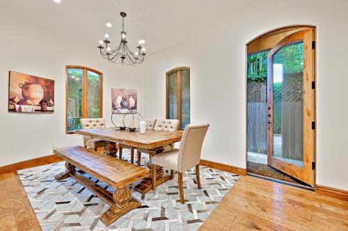 Tuscan Village Villa in San Diego, USA