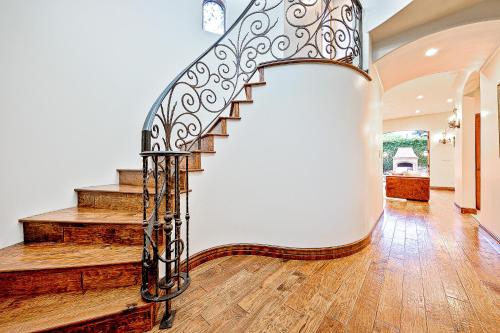 Tuscan Village Villa
