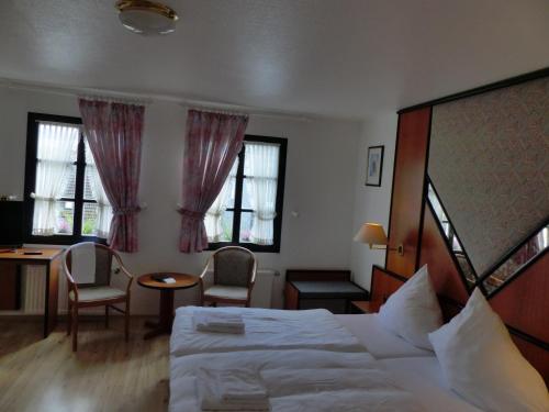 Hotel zur Post Dabringhausen - contactless self check-in