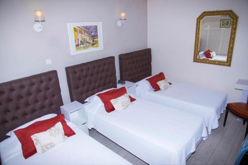 Hotel du Mont Blanc - image 7