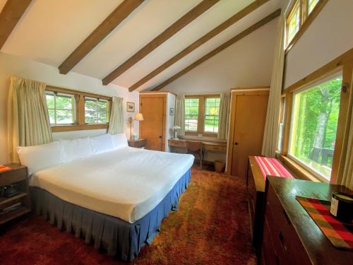 Cannon four bed three bath slopeside home Steps to Mittersill and slopes - image 7