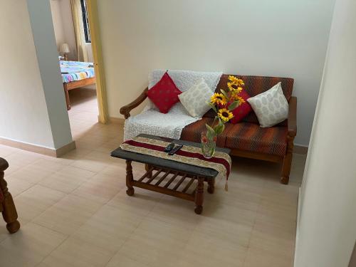 Sunshine Villa Apartments - Candolim