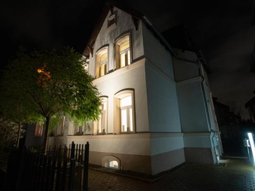 Geschmackvolles Apartment in Hannover 2.2km von Bornum entfernt