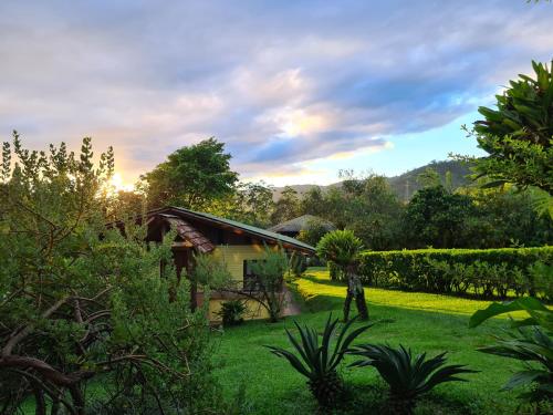 Los Gallitos Eco Lodge