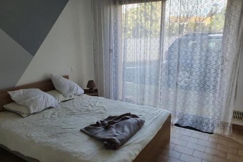CHARMING appt near the HERAULT